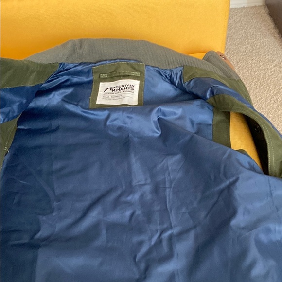 Mountain khakis Jackson hole Wyoming Green Swagger Vest - Picture 9 of 13